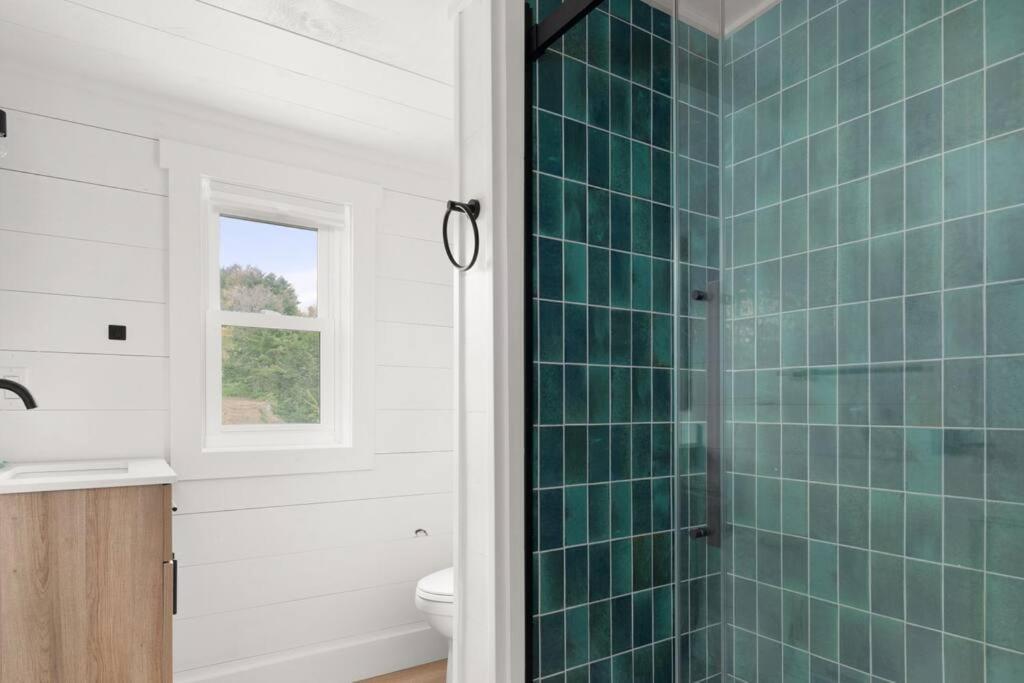 Charming & Freshly Restored Farmhouse 1 Mile From Center Of Stowe Zewnętrze zdjęcie